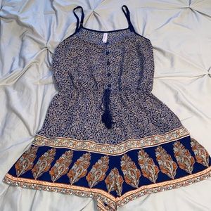 Romper with pockets